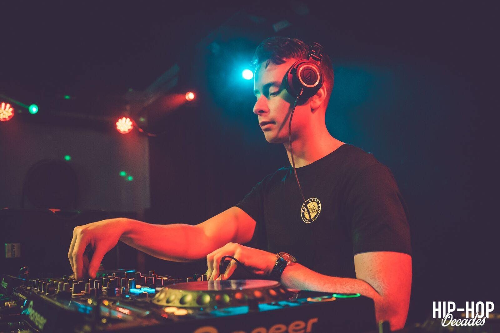 Cut the Deck with: DJ CDQ at No.1 Harbourside