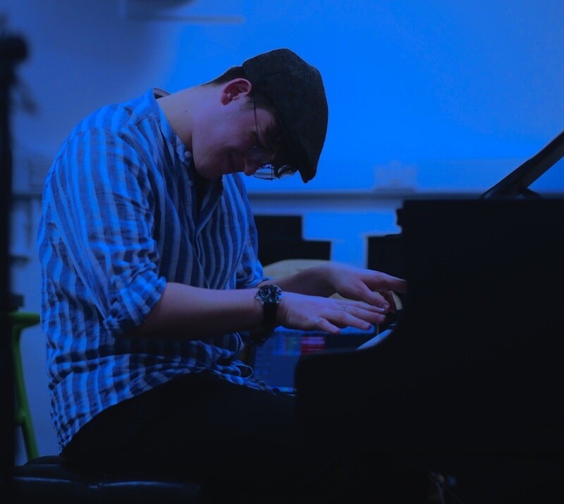Eddie Gripper Trio at The Be-bop Club