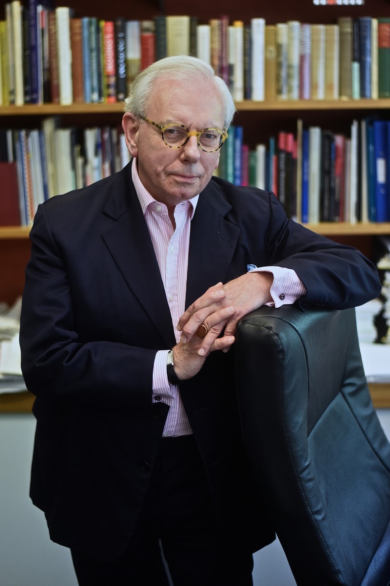 David Starkey:  a Monarchy of Misfits at Anson Rooms