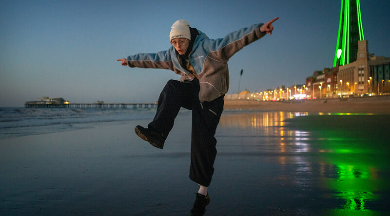 Threads: Movement Workshop at Arnolfini