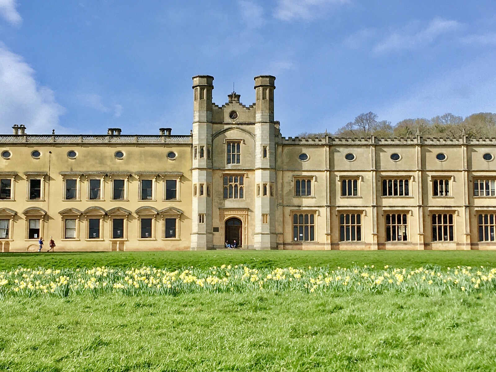 Dereliction Tour - film & talk at Ashton Court