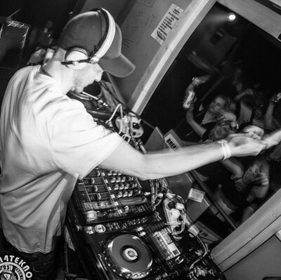 Chronicles III: Lovers Leap at Basement 45
