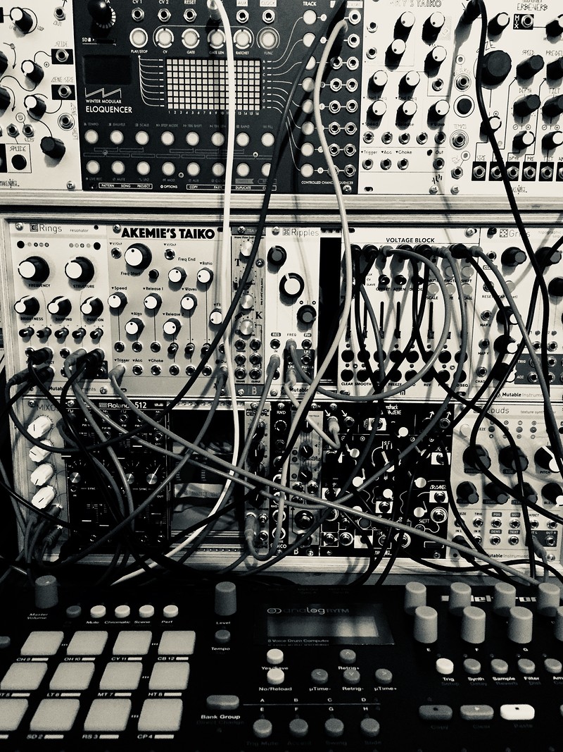 In the Machine 002 at Basement 45