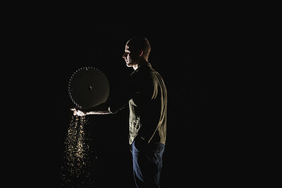Workshop: Devising object manipulation at Circomedia