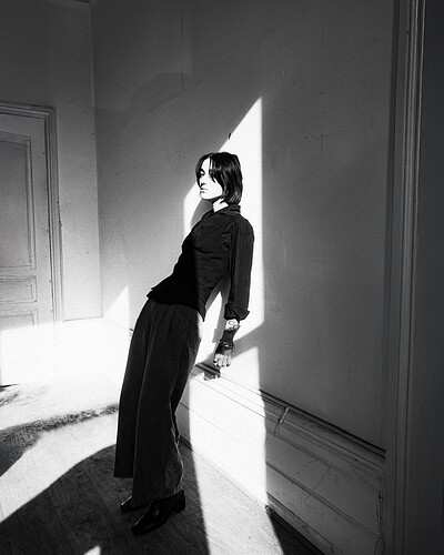 Reem Mitten at Exchange