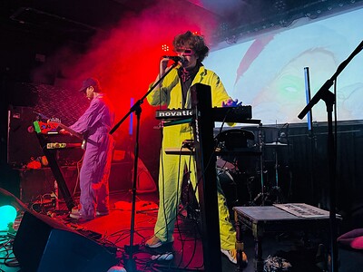 Head Noise / Pheonix-Flare / Vacant Shores at Exchange