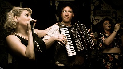 The Ten Pound Suit Band at Exchange