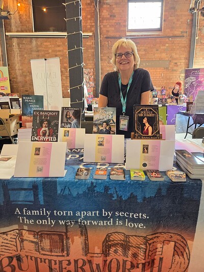 Sapphic Sundays: Meet the Authors at Hamilton House