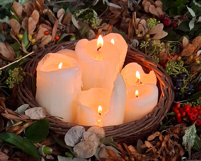 Mabon Ceremony and Nature Crafts Workshop. The Harvest Decorations at L'Étoile Studio