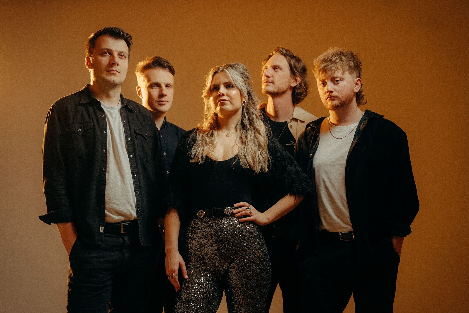 Evelyn & The Shakedown + Atonic at Mr Wolfs