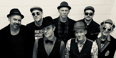 Gypsy JukeBox + Baron Den Den at Mr Wolfs