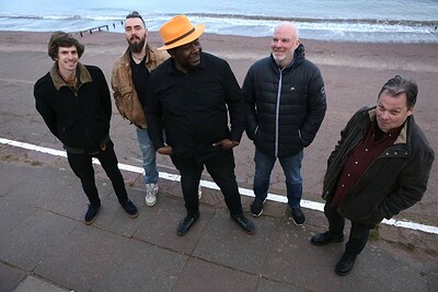 Kirris Riviere & The Delta Du Bruit at Mr Wolfs