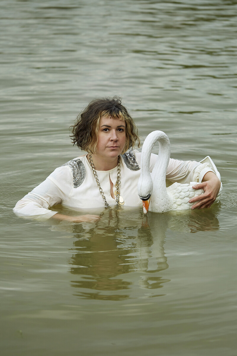 Amy Mason + Harriet Dyer Edinburgh Previews at Sidney & Eden