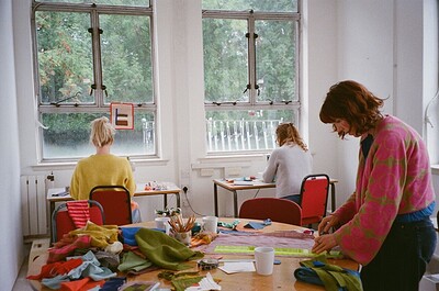 Slow Log Cabin with Thrawan/Daryl Hooper at St Annes House