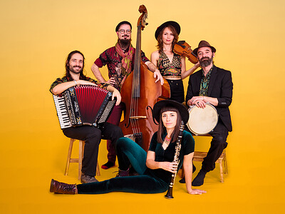 Opa Rosa + Troyka Mala at Strange Brew