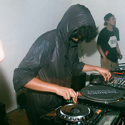 PTS ϟ DJ Paypal, Yokel, k means x i-sha at Strange Brew