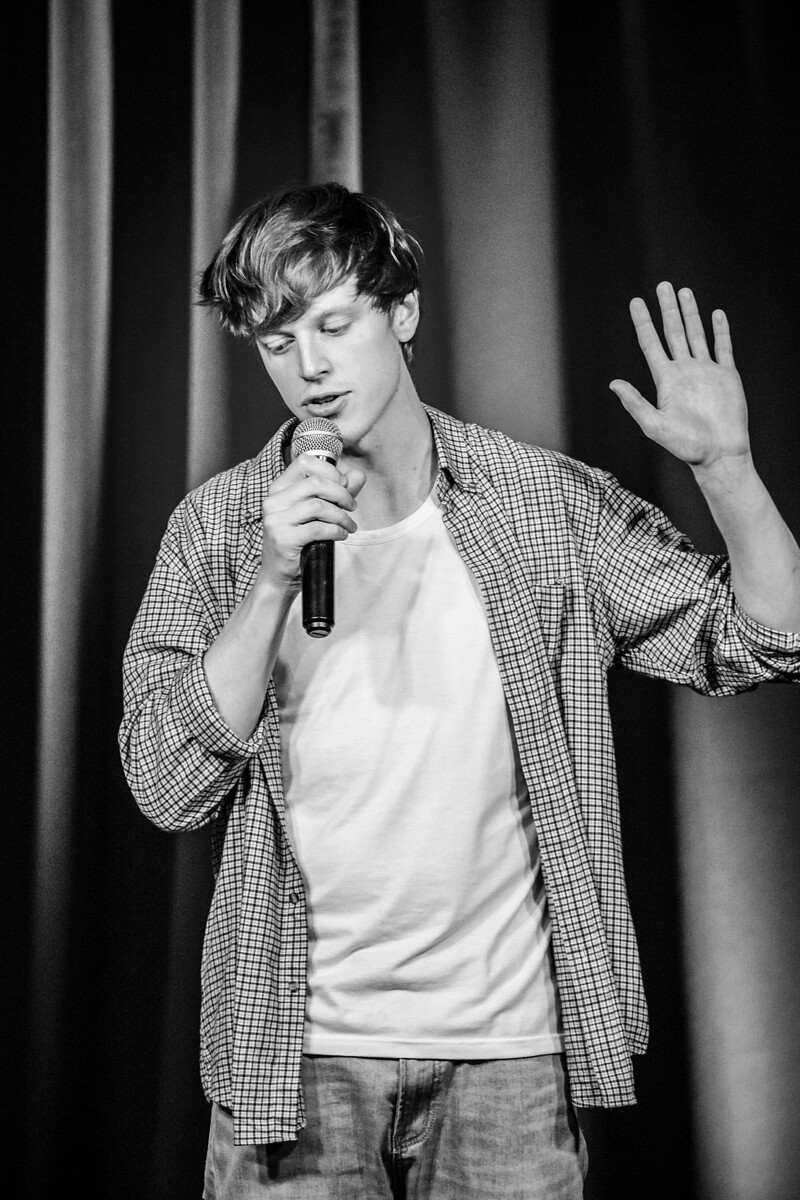 Buffoon Comedy Headliner Josh Kingsford at The Boardroom Bristol