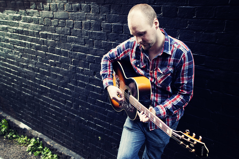 Leo James at The Canteen