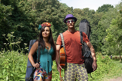 Razzomo - Balkan house / gypsy folk duo at The Canteen