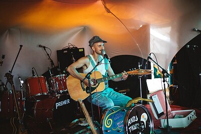 Andy Twyman at The Canteen