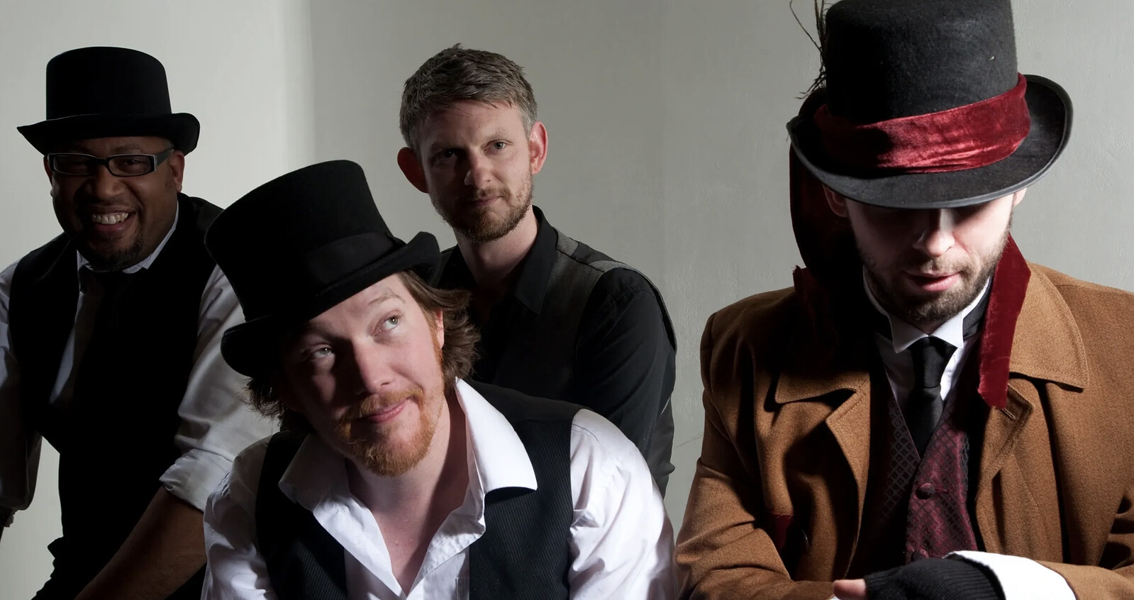 The Zu Zu Men - Upbeat Band + DJ Paulo Fernandez at The Canteen