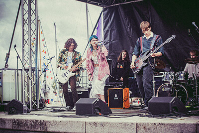Alpaca Presents Lakedown + Support at Crofters Rights