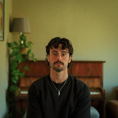 ETHAN HODGES at The Croft