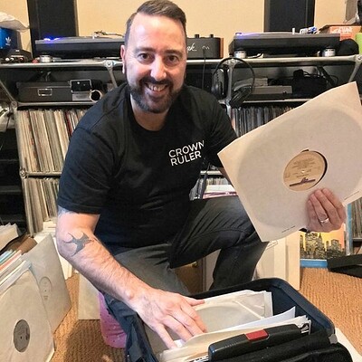 Hot Buttered Soul presents Mike Shawe + Dom Ore at Crofters Rights