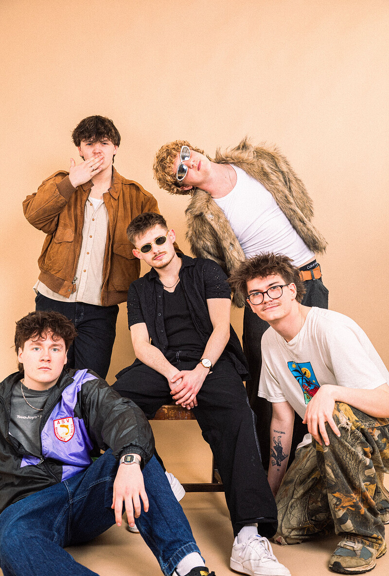 The Kabins + The Pavilion & Viduals at The Croft