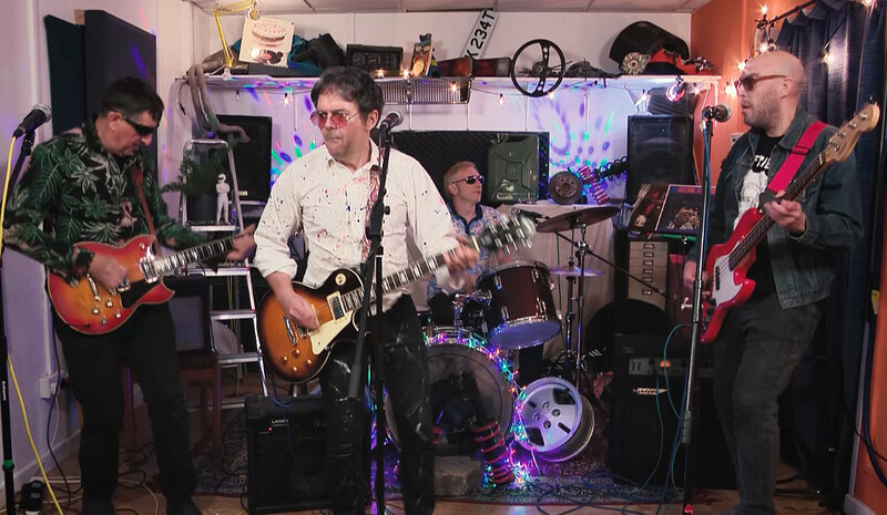 Pushy Mothers at The Golden Lion