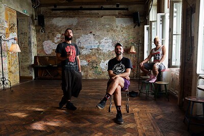 Thrax Punks at The Golden Lion