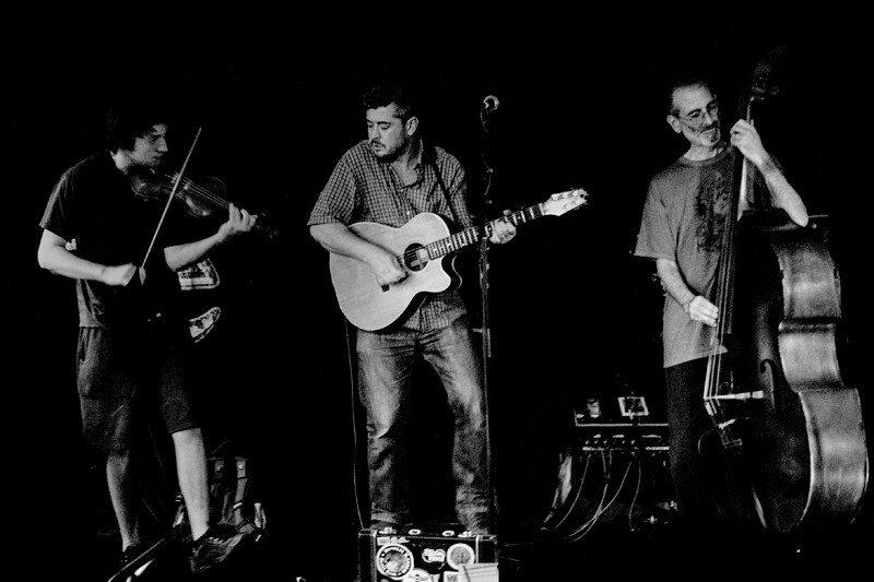 Jez Hellard & The Djukella Orchestra at The Greenbank Pub - Easton