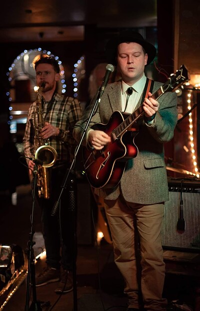 The Joe Trudgeon Jazz Band & complimentary cheese board at The Hare on the Hill