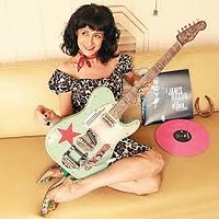 ROSIE FLORES at The Hen & Chicken