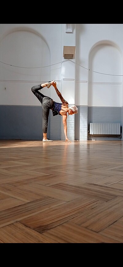 Vinyasa and mobility flow yoga at The Jam Jar