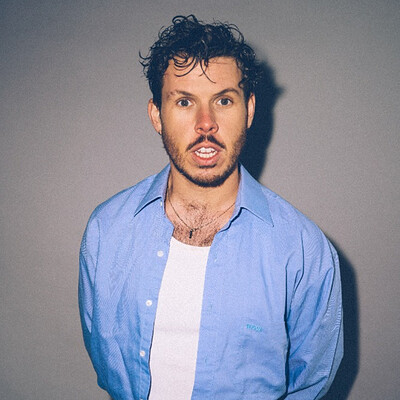 SOLD OUT | Dom McGovern: Stuns In New Photo at The Robin Hood