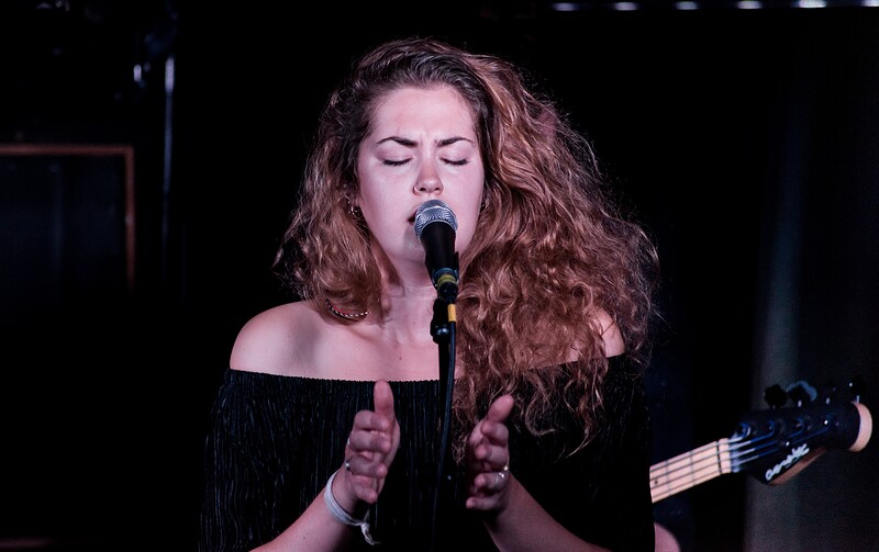 Louise Victoria + Jam Session at The Stag And Hounds