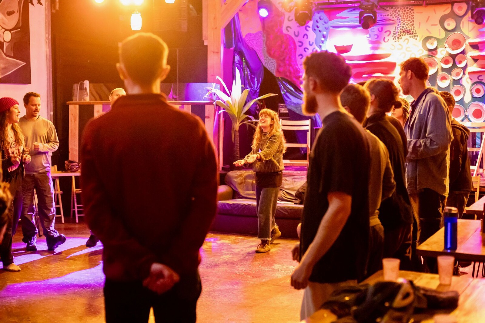 Wednesday Winter Sing ❅ at Tit for tat