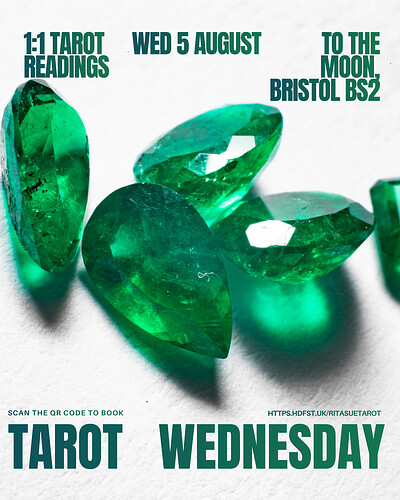 Cosy 1:1 Tarot Readings in Central Bristol at To The Moon