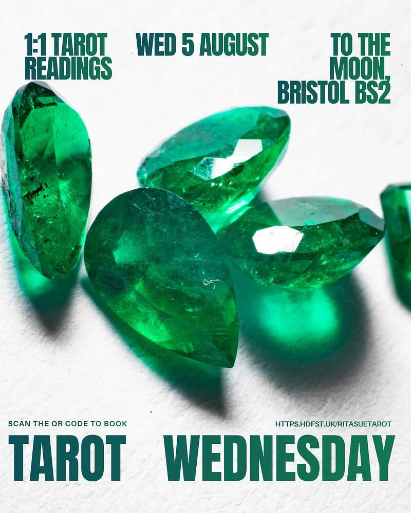 Cosy 1:1 Tarot Readings in Central Bristol at To The Moon