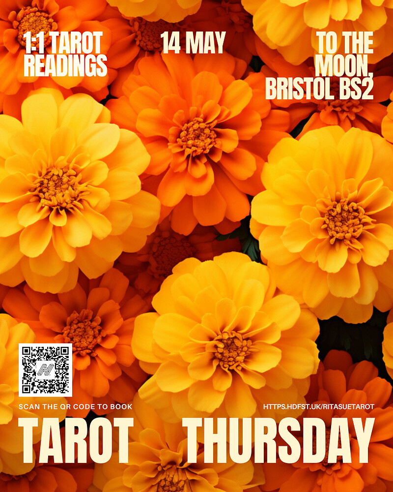 Cosy 1:1 Tarot Readings at To The Moon